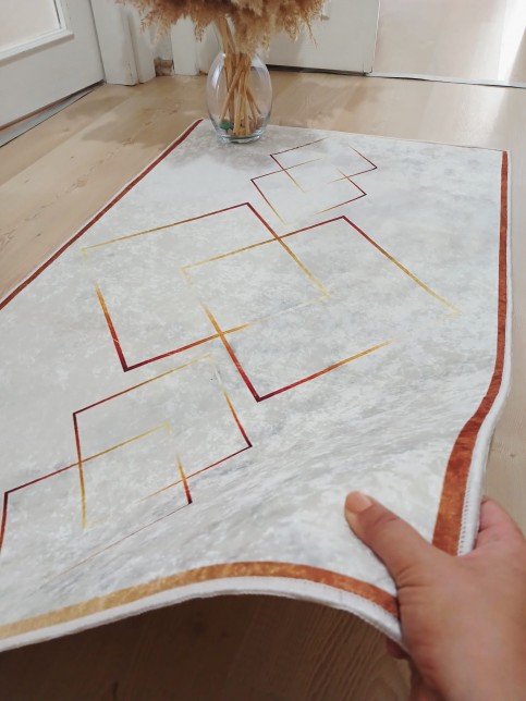Deluxe Platin 70x120cm Kaymaz Taban Banyo Halısı